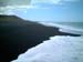 kaikoura_black_white_beach_new_zealand